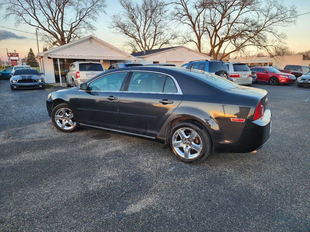 2010 Chevrolet Malibu Image 8