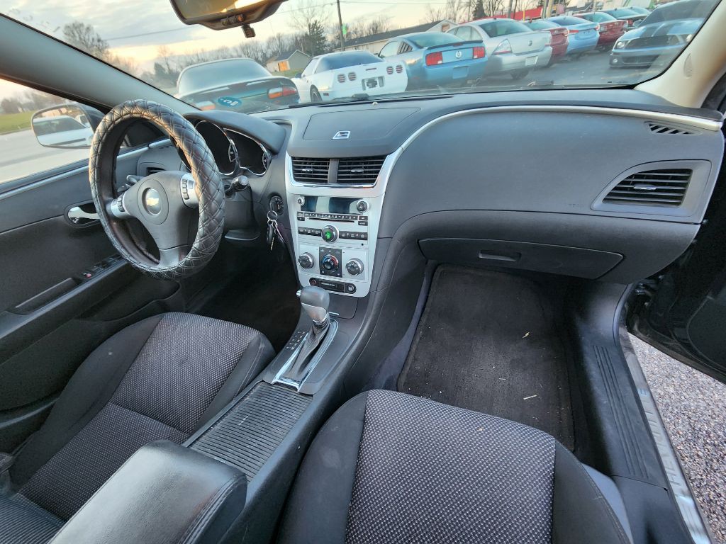 2010 Chevrolet Malibu Image 15