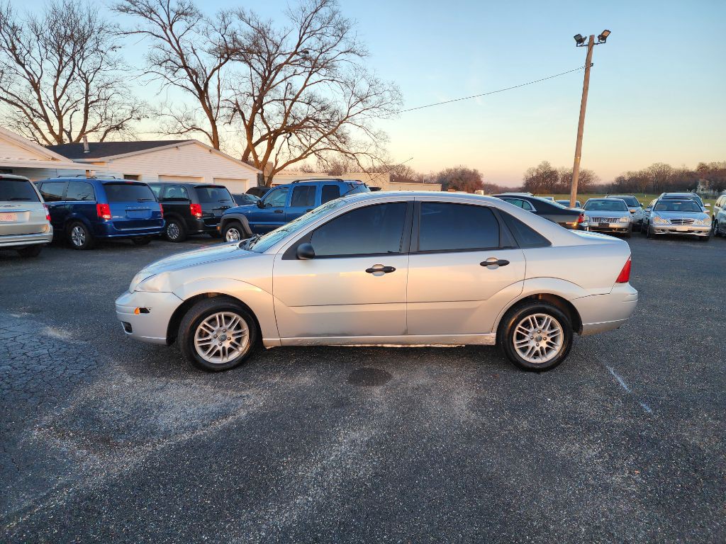 2005 Ford Focus Image 9