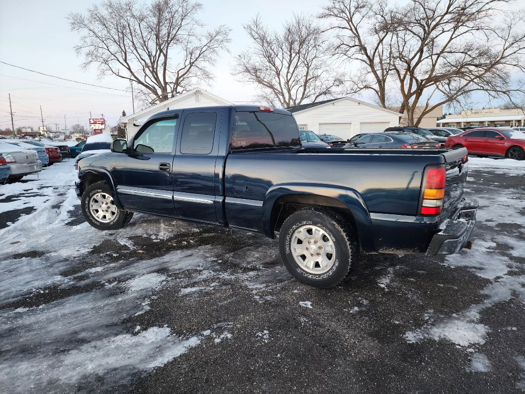 2006 GMC Sierra 1500 Image 8