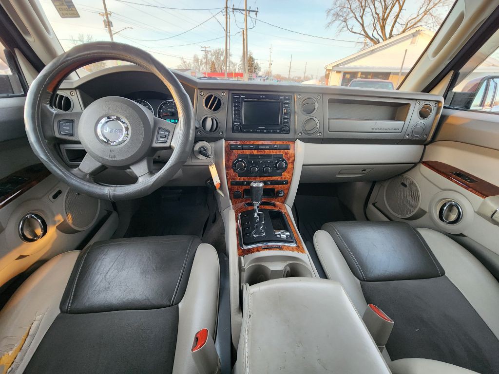 2007 Jeep Commander Image 13