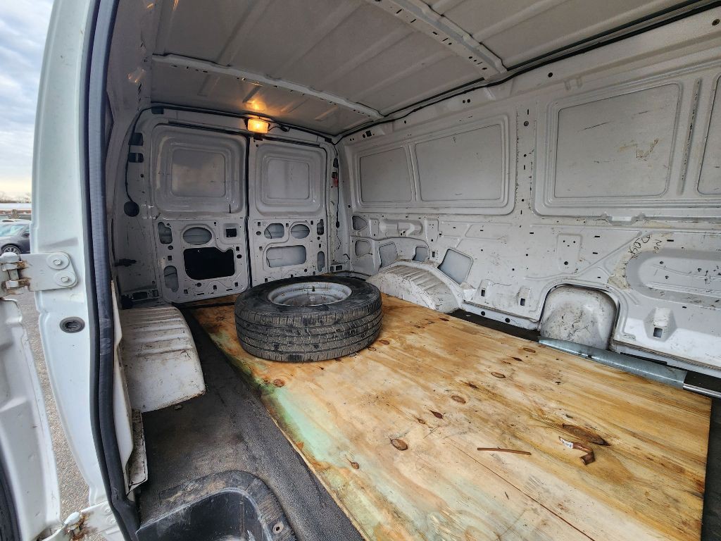2006 Ford Econoline Image 18