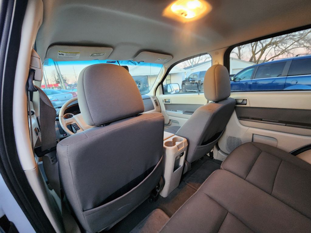 2009 Ford Escape Image 18