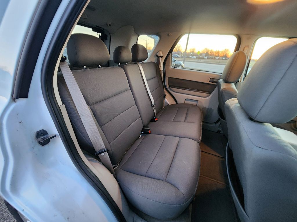2009 Ford Escape Image 19
