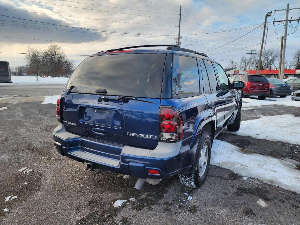 2004 Chevrolet Trailblazer Image 5