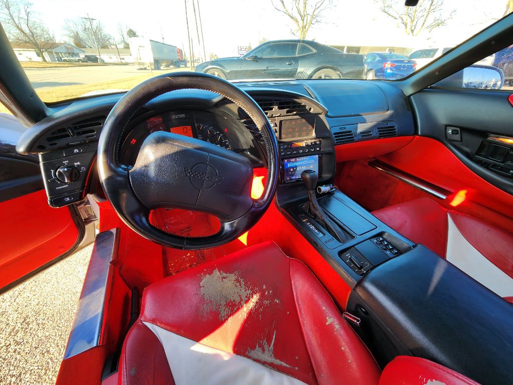 1994 Chevrolet Corvette Image 16