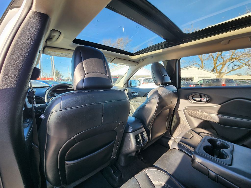 2014 Jeep Cherokee Image 18