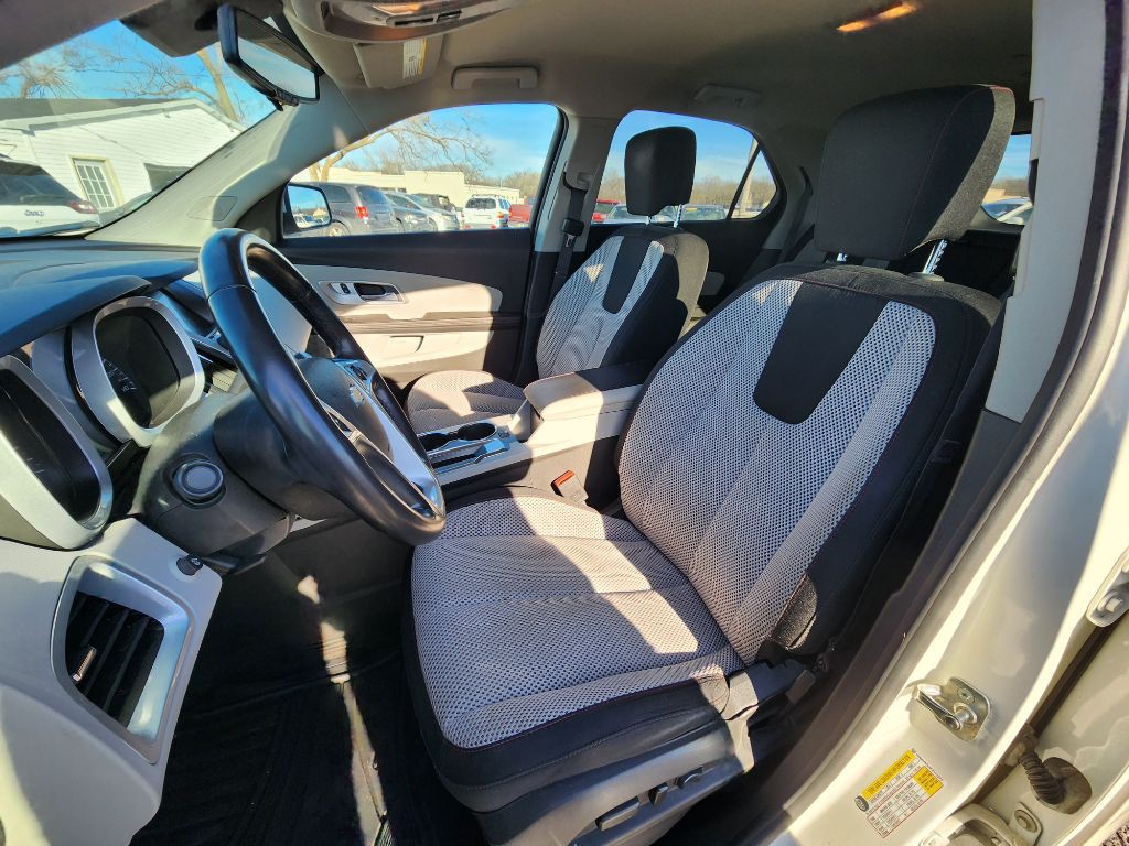 2015 Chevrolet Equinox Image 14