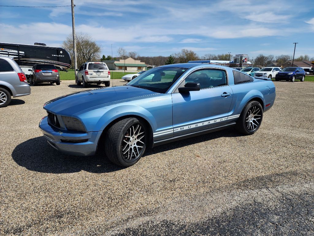 2007 Ford Mustang Image 10