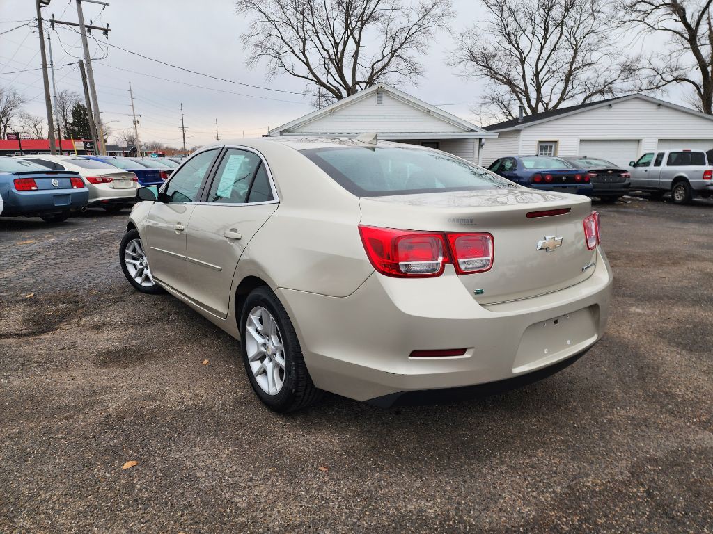 2015 Chevrolet Malibu Image 7