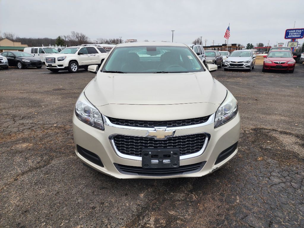 2015 Chevrolet Malibu Image 12