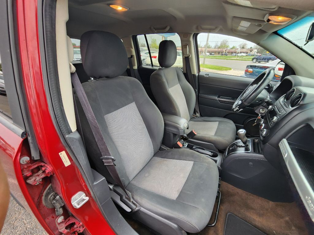 2015 Jeep Compass Image 13