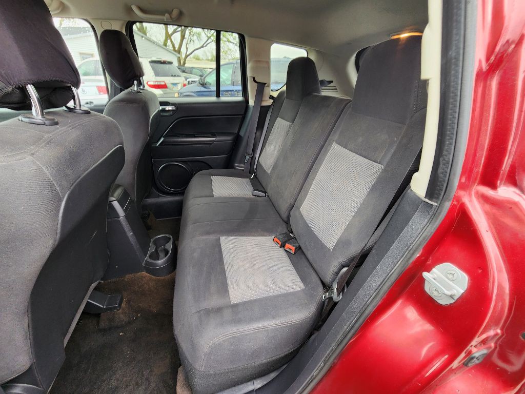 2015 Jeep Compass Image 17