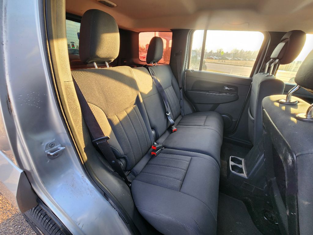 2012 Jeep Liberty Image 19