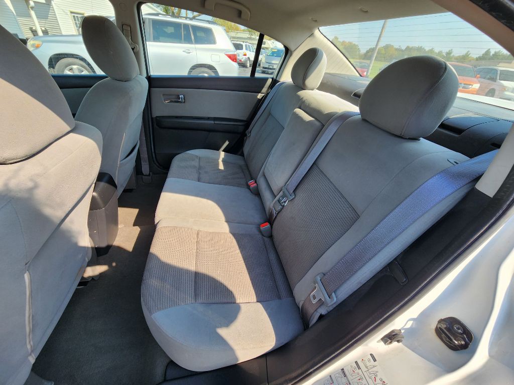 2011 Nissan Sentra Image 17