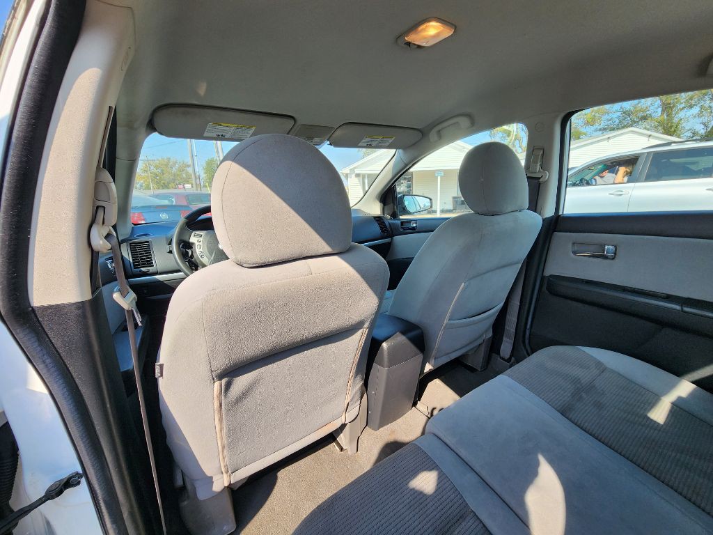 2011 Nissan Sentra Image 18