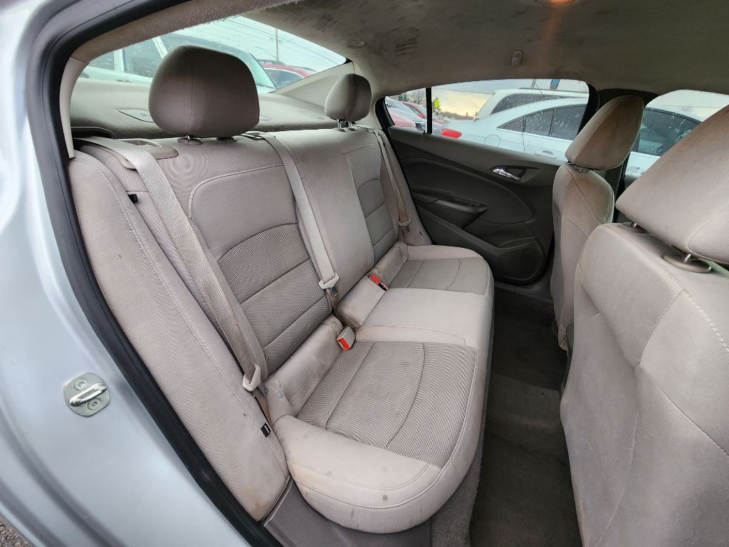 2017 Chevrolet Cruze Image 19