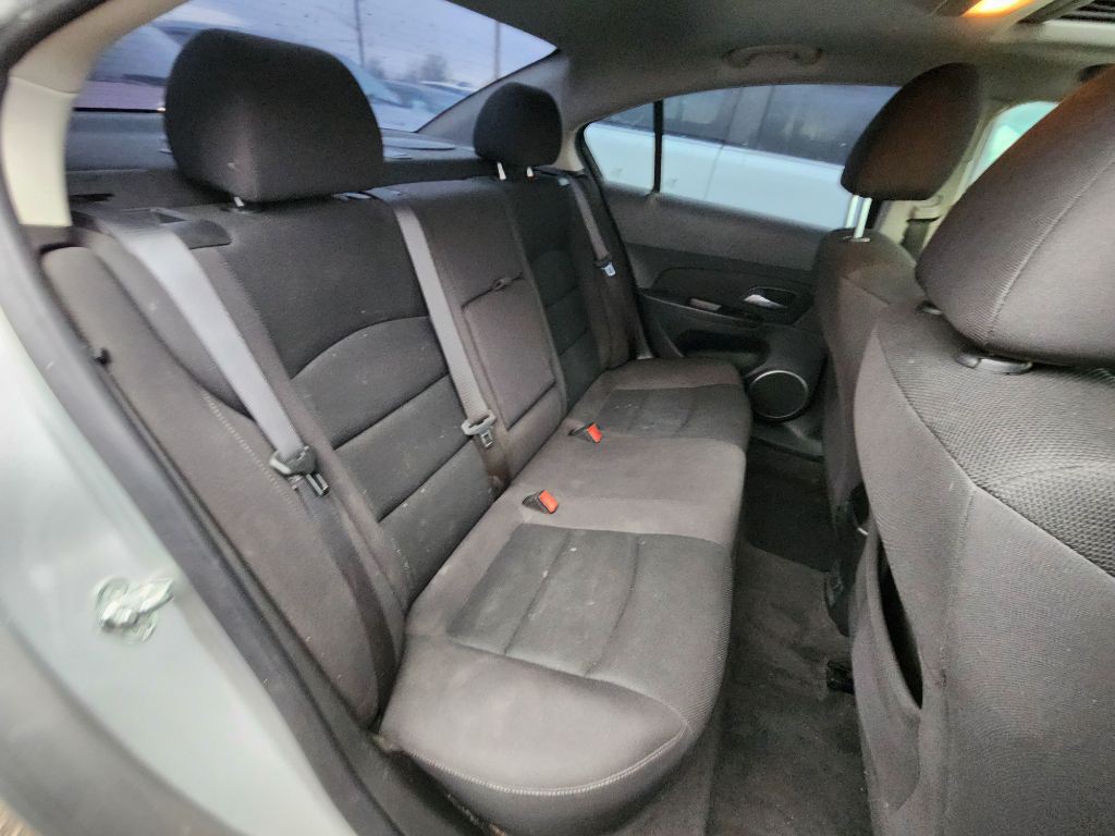 2015 Chevrolet Cruze Image 19