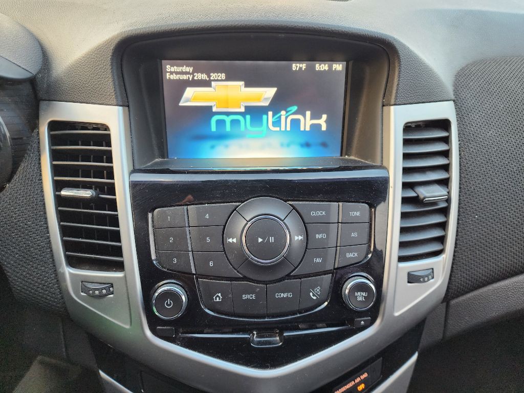 2015 Chevrolet Cruze Image 21