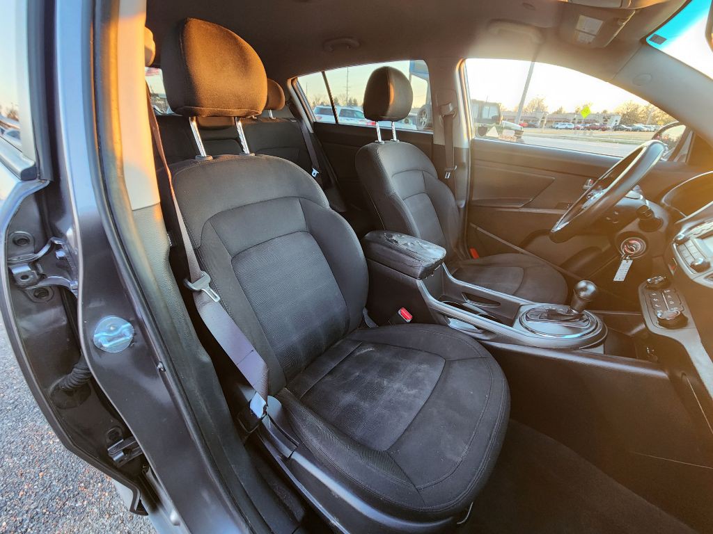 2011 Kia Sportage Image 16