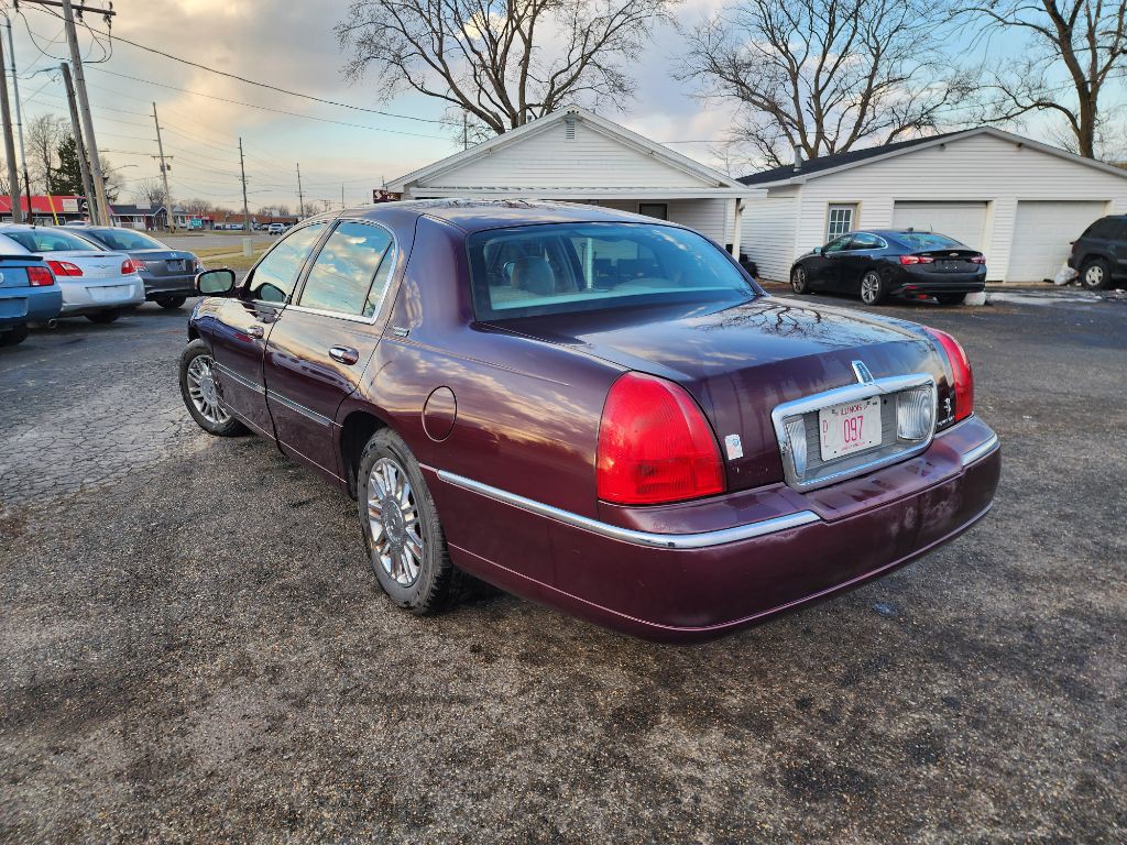 2008 Lincoln Town Car Image 7