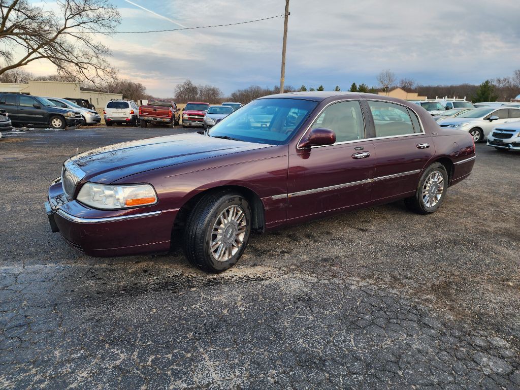 2008 Lincoln Town Car Image 10