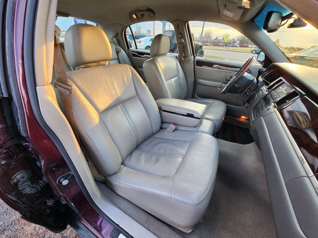 2008 Lincoln Town Car Image 18