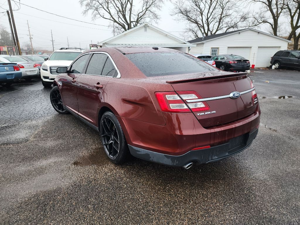 2015 Ford Taurus Image 7