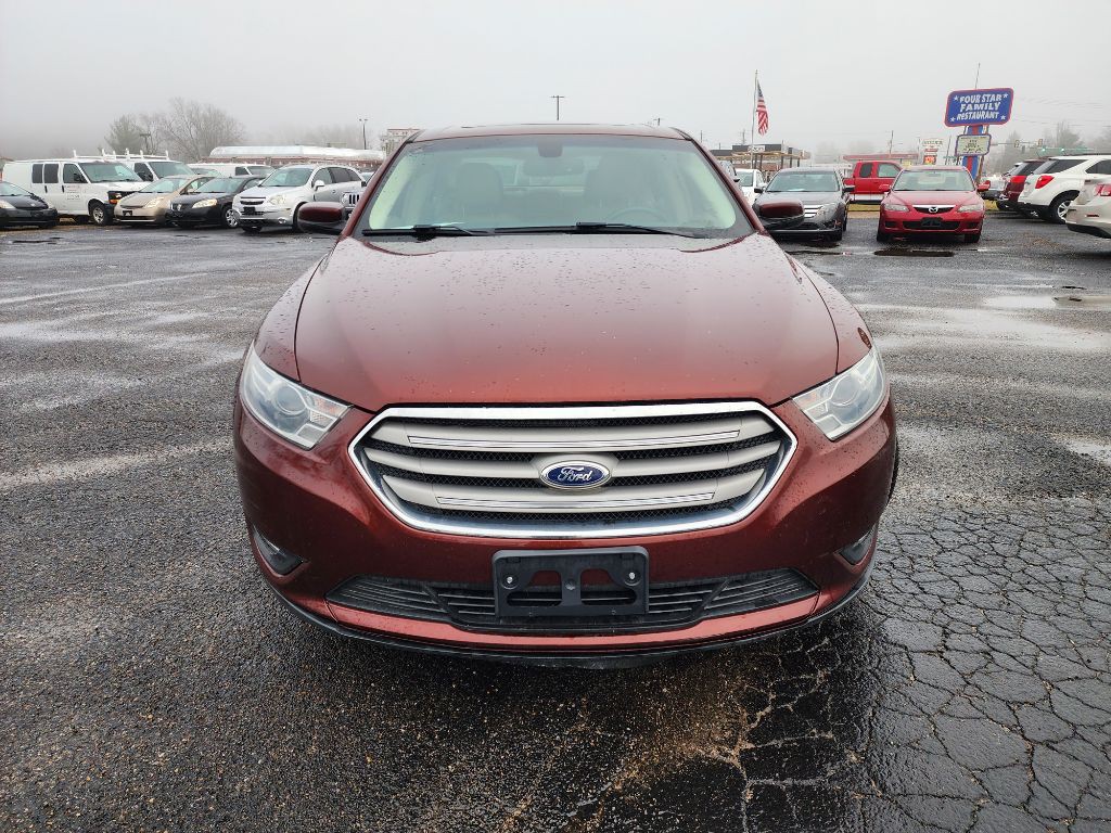 2015 Ford Taurus Image 12