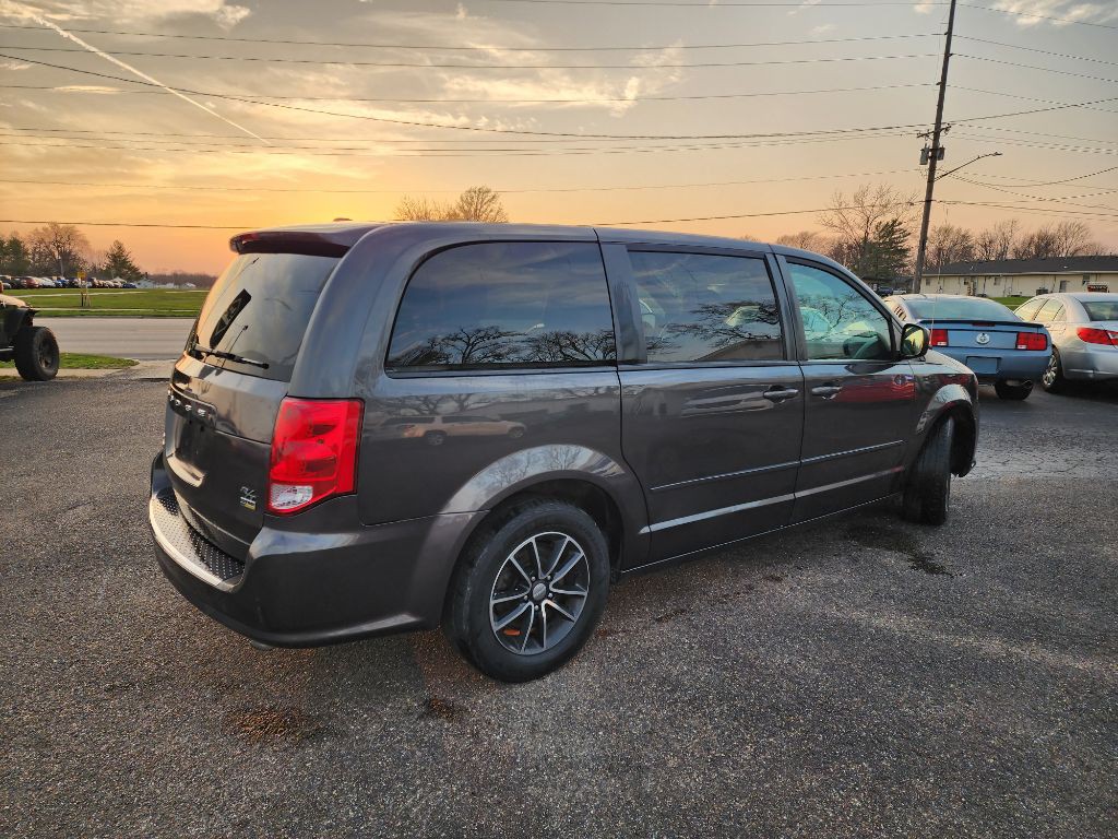 2016 Dodge Grand Caravan Image 4