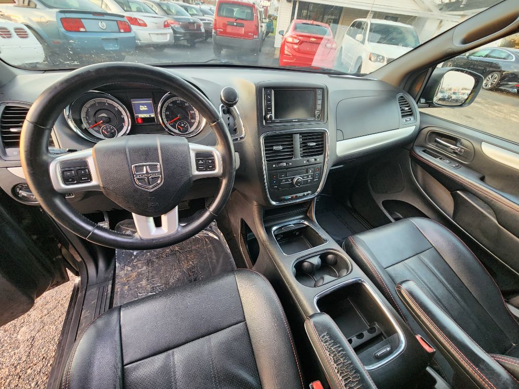 2016 Dodge Grand Caravan Image 13