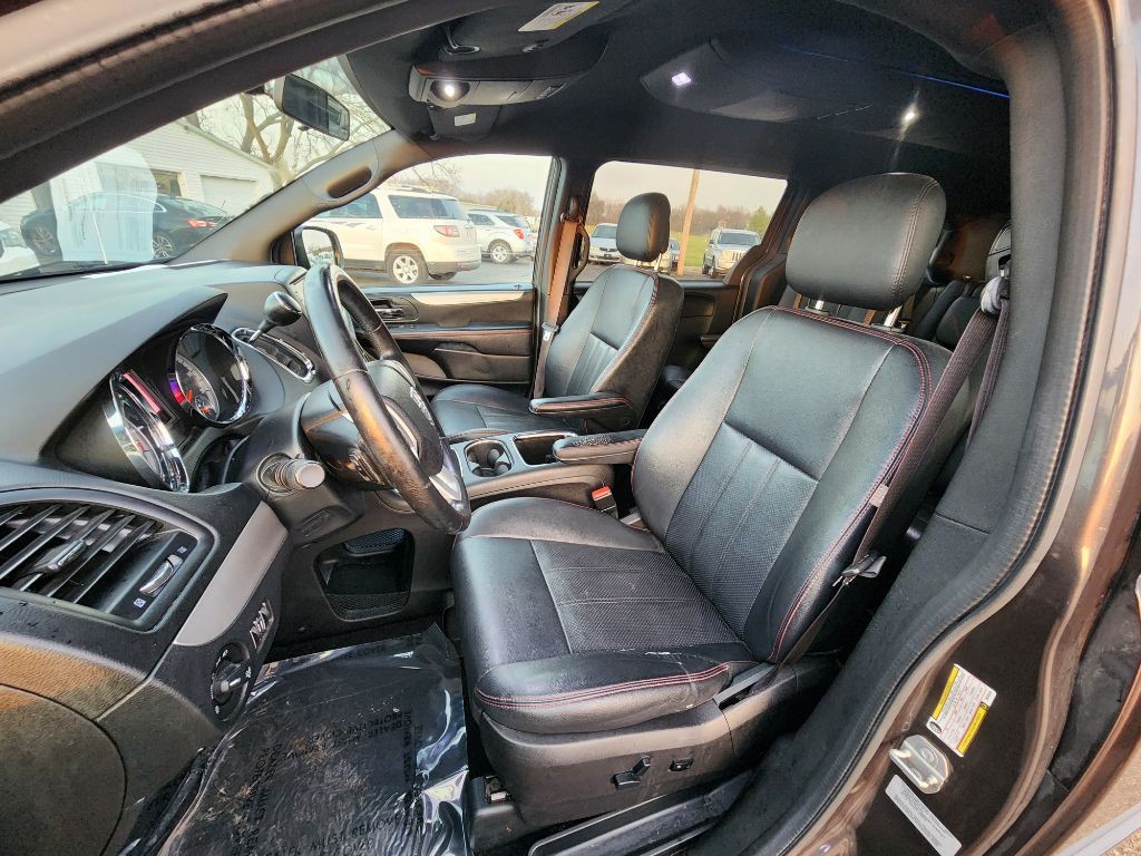2016 Dodge Grand Caravan Image 14