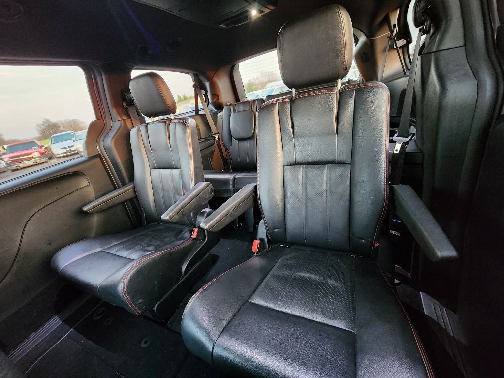 2016 Dodge Grand Caravan Image 18