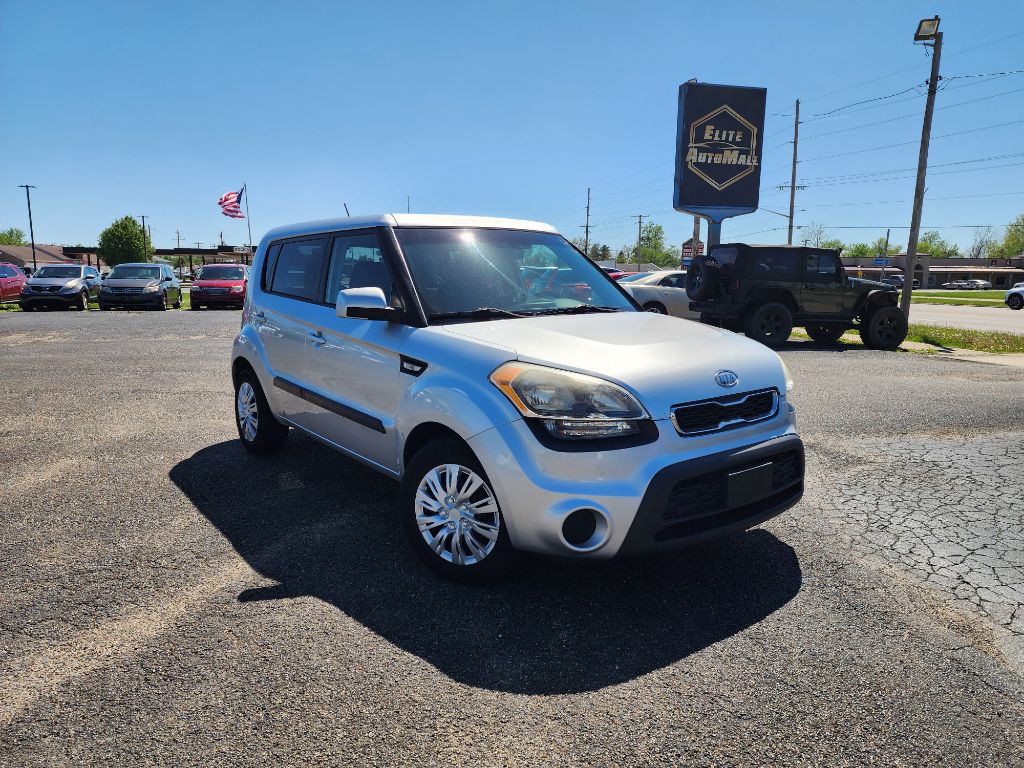 2012 Kia Soul Image 1