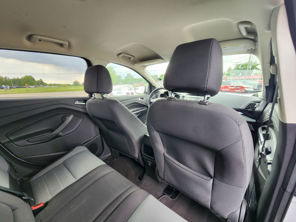 2016 Ford Escape Image 20