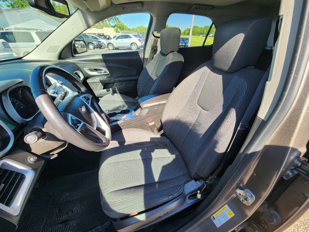 2011 Chevrolet Equinox Image 34