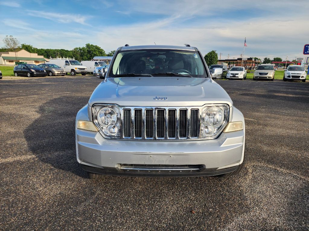 2011 Jeep Liberty Image 12