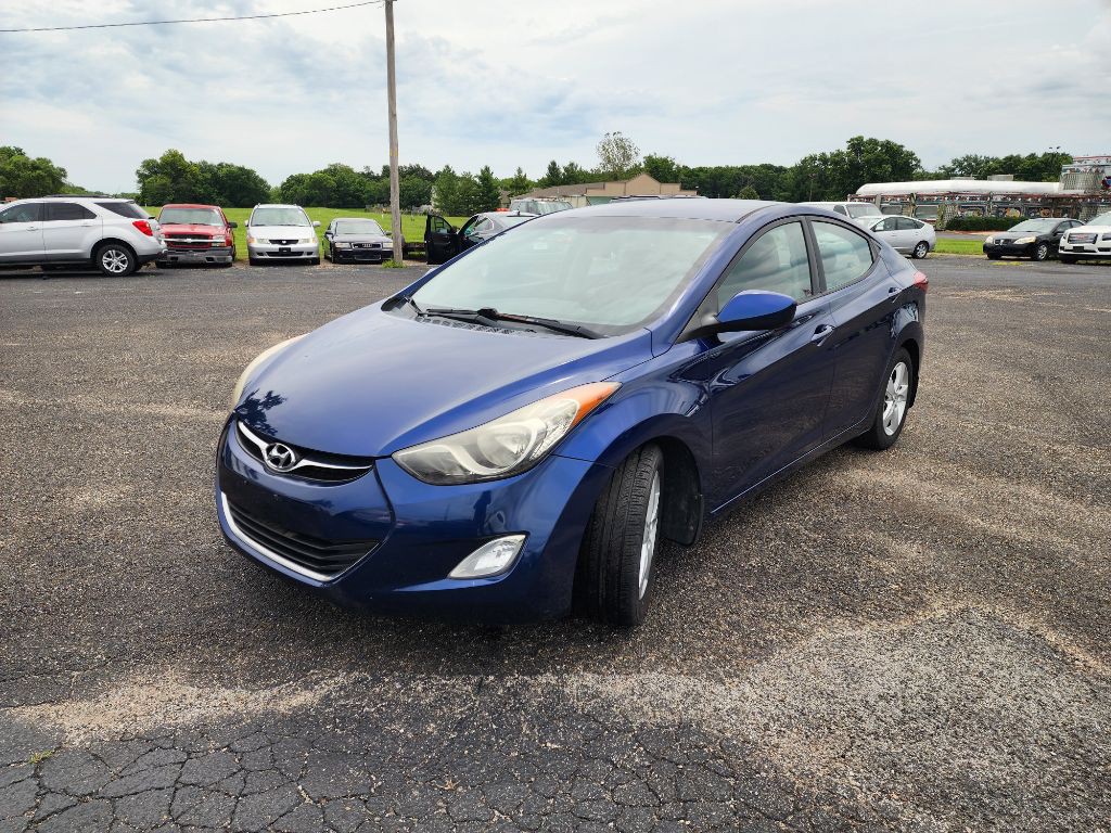 2013 Hyundai Elantra Image 10