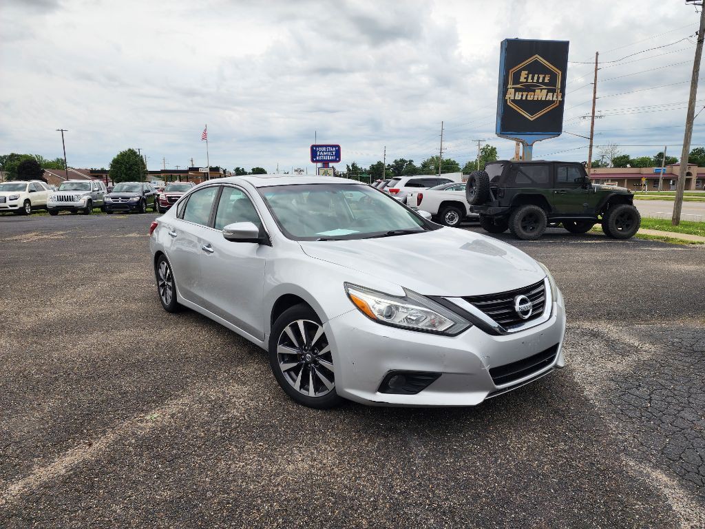 2017 Nissan Altima Image 1