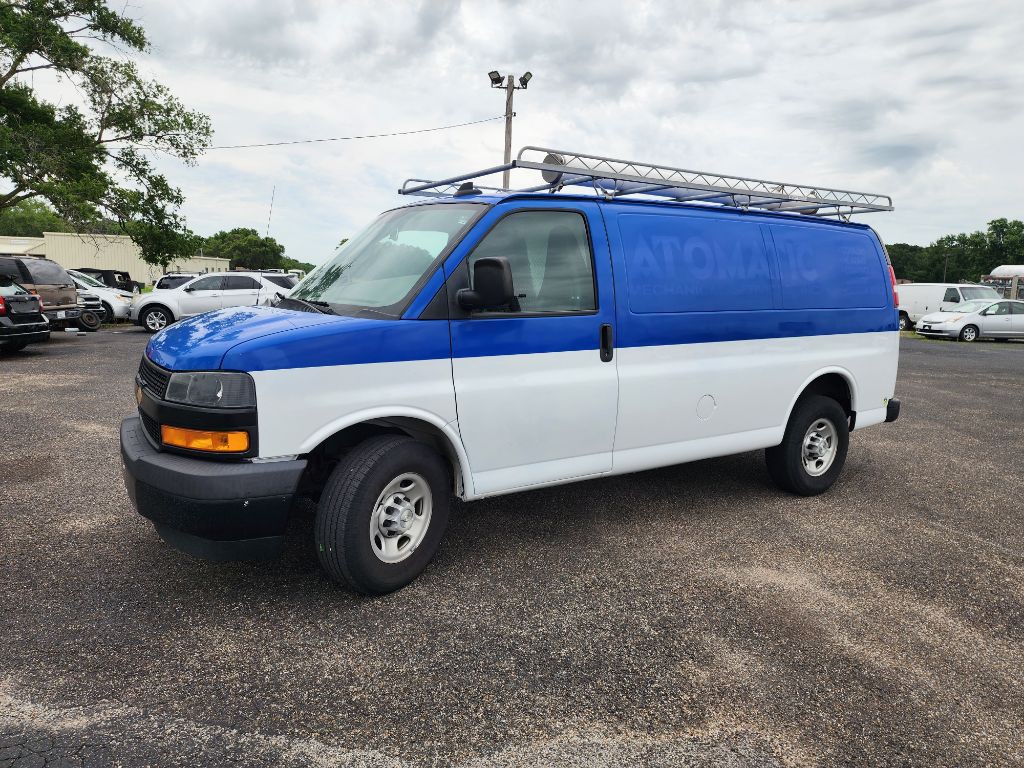 2019 Chevrolet Express Image 10