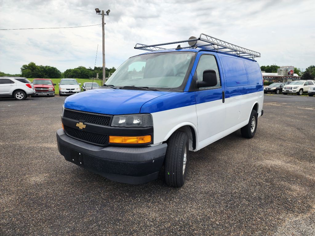 2019 Chevrolet Express Image 11