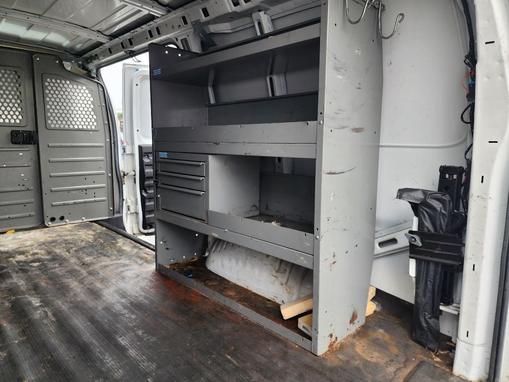 2019 Chevrolet Express Image 19