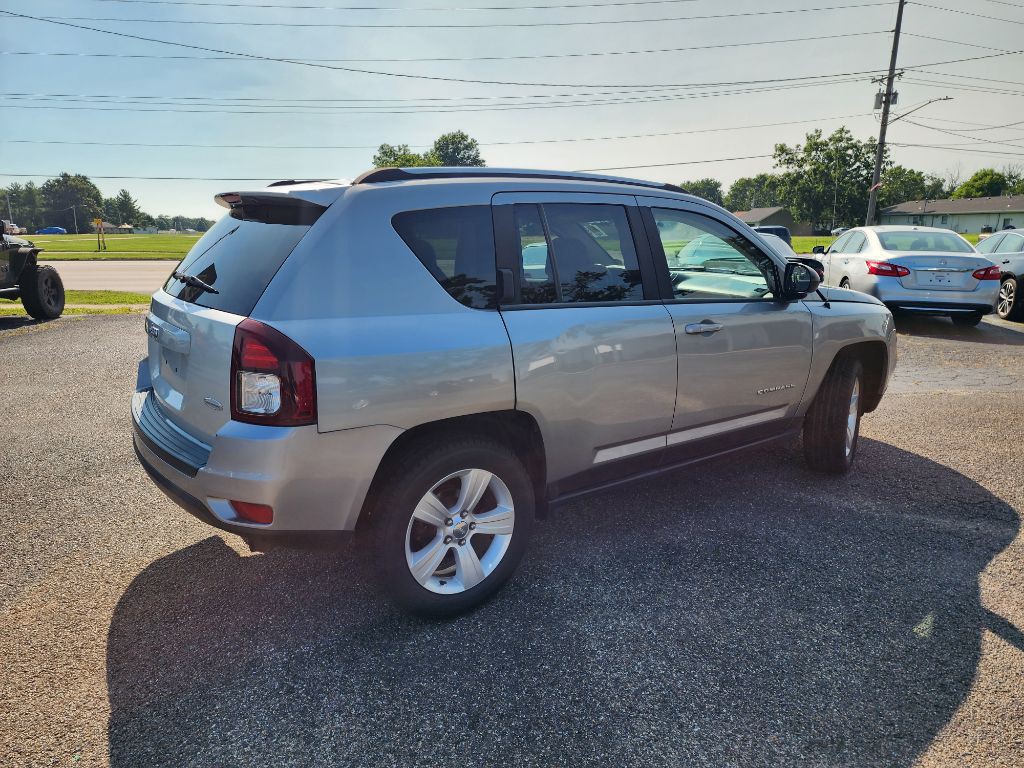 2015 Jeep Compass Image 2