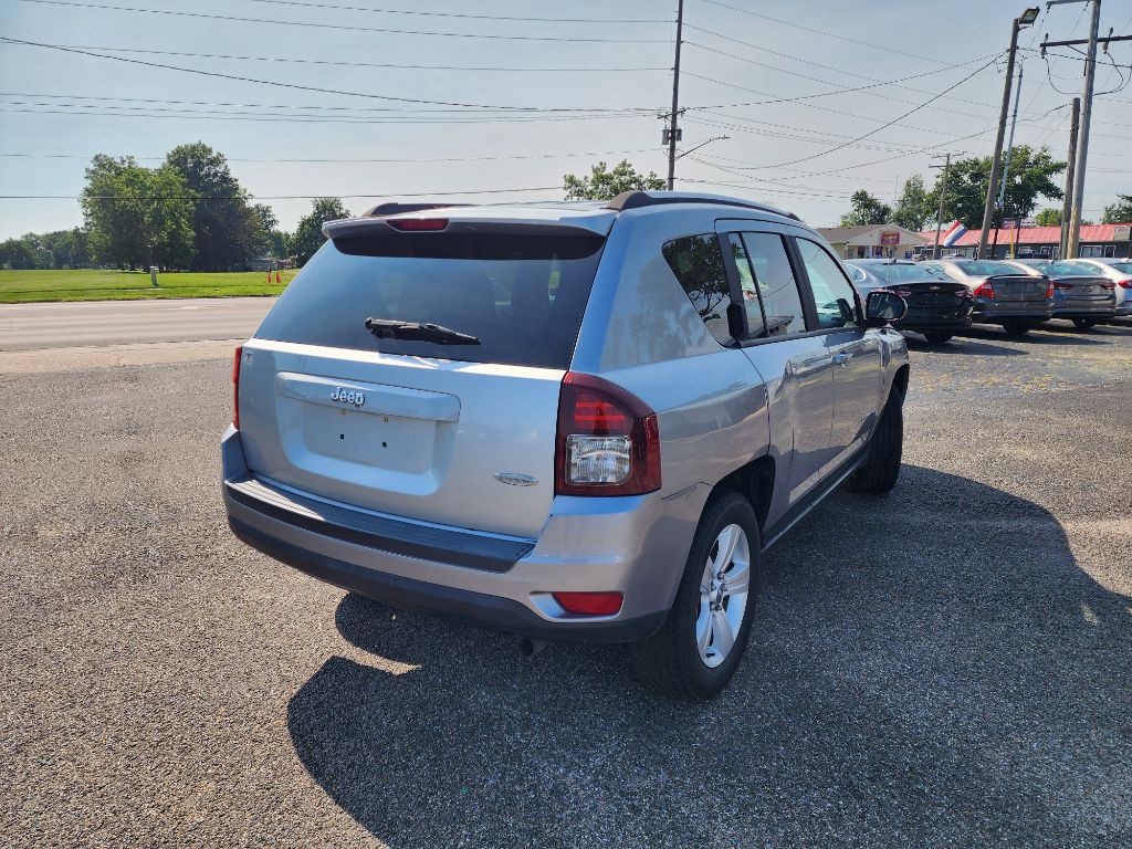 2015 Jeep Compass Image 4