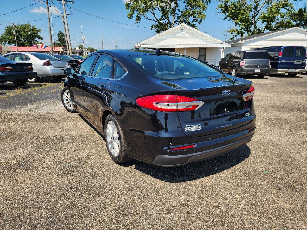 2019 Ford Fusion Image 8