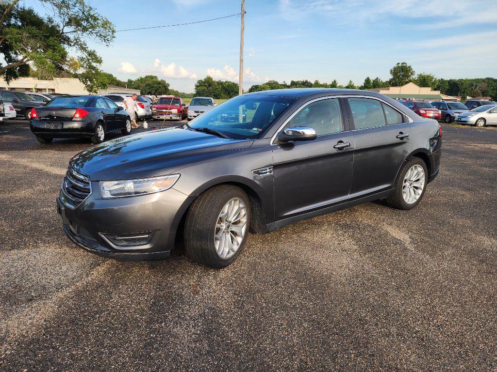2015 Ford Taurus Image 10