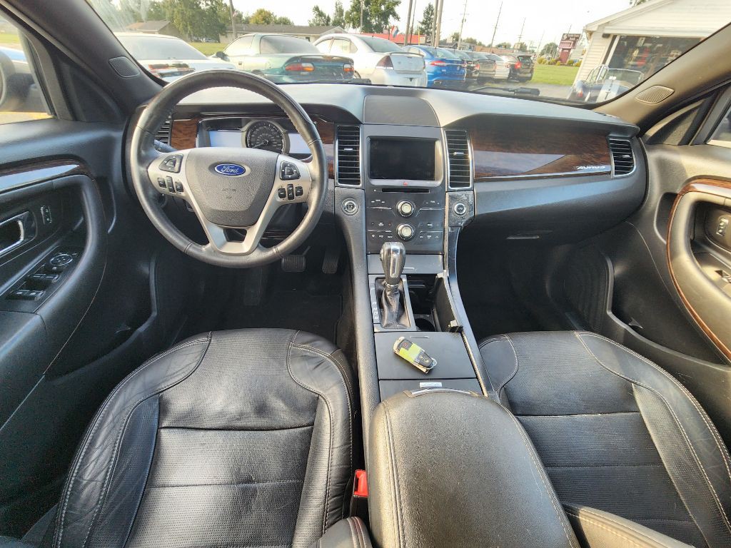 2015 Ford Taurus Image 13