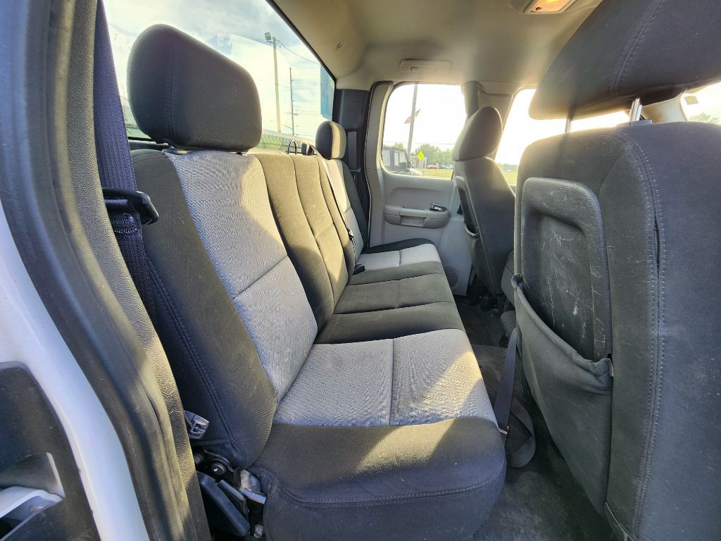 2009 GMC Sierra Image 17
