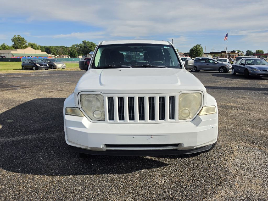 2012 Jeep Liberty Image 11