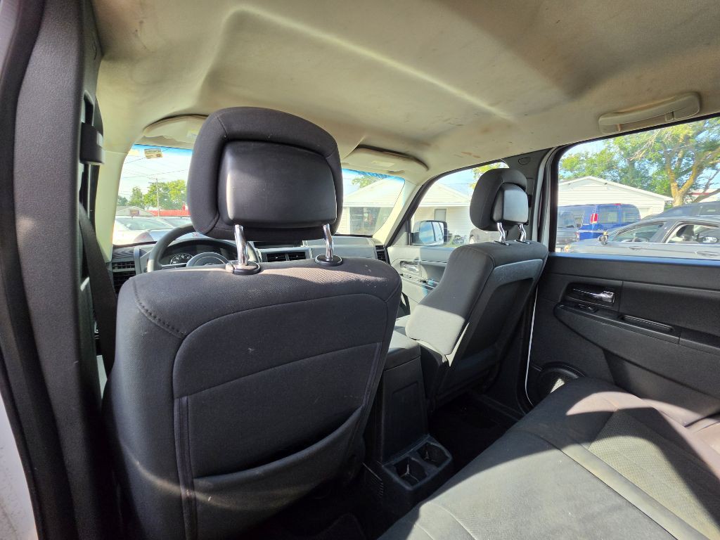 2012 Jeep Liberty Image 15